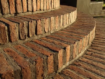 Impress with Better Curb Appeal with Brick Stairs Repair!
